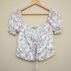2 BELLA Floral Puff Sleeve Lace-Up Crop Top - Milkmaid Cottagecore - Large